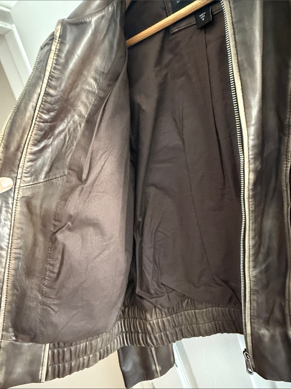 Bernardo Aviator Classic Brown Taupe Leather Zip-Front Jacket - Picture 4 of 10